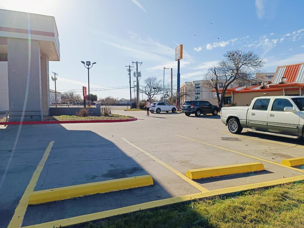 Travelers Inn By Oyo Wichita Falls Exterior foto