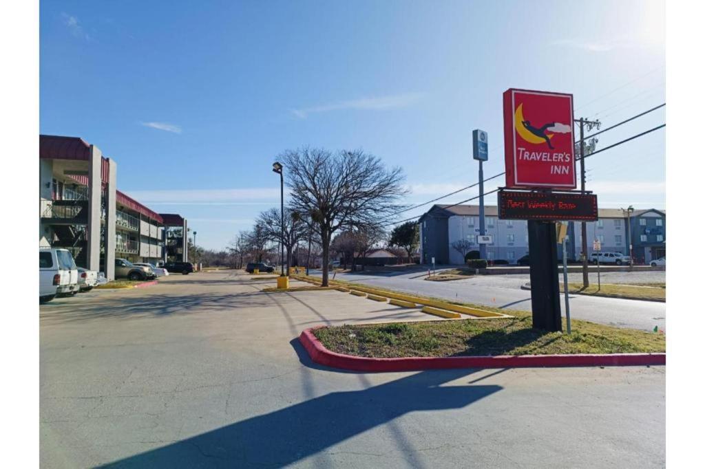 Travelers Inn By Oyo Wichita Falls Exterior foto